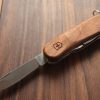 【VICTORINOX(ビクトリノックス) 】エボリューションウッド17 を買ってみた！艶だしにウォルナットオイルを塗布したよ
